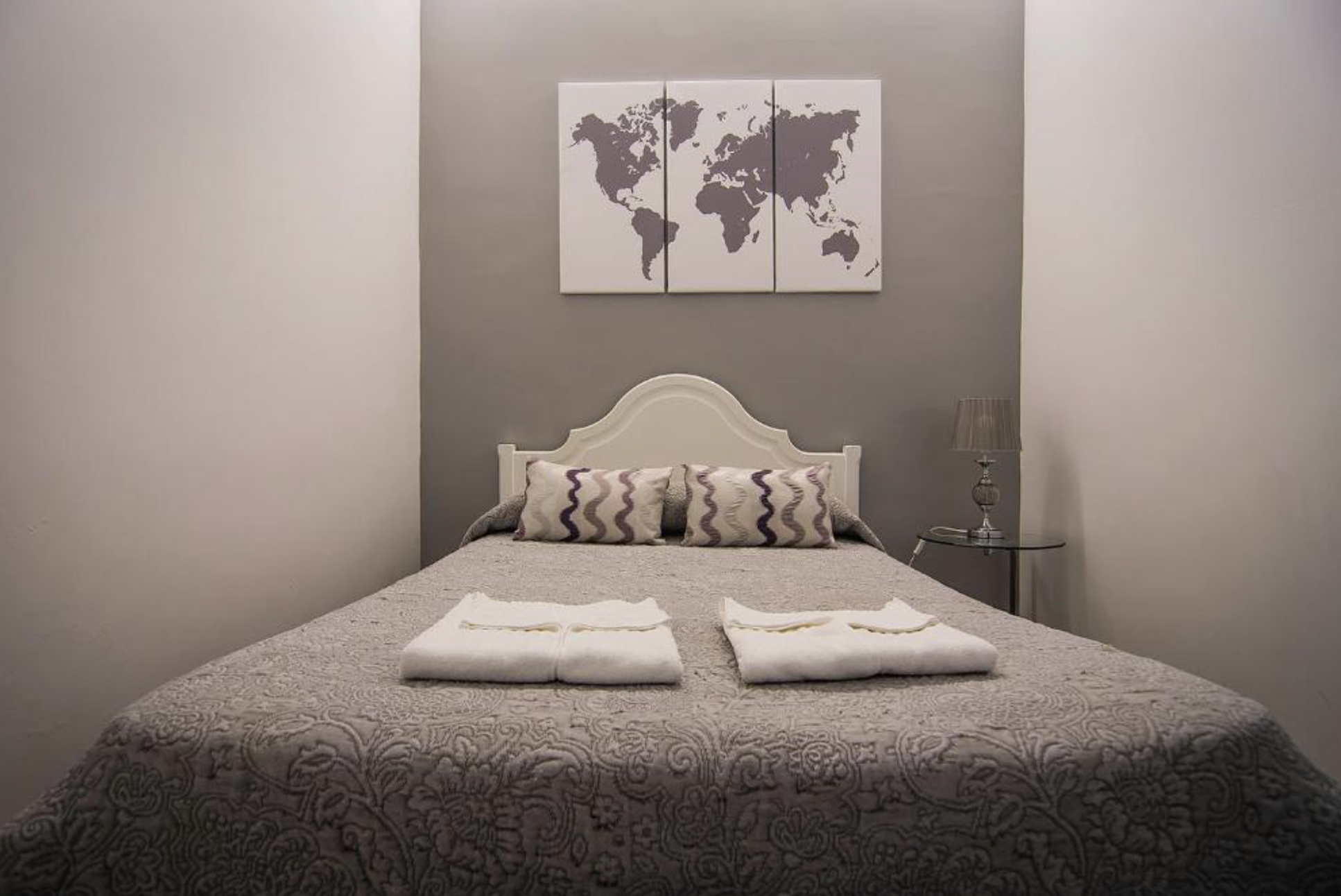 Experience Tranquility at Casa de Hospedes Isaias in Portugal